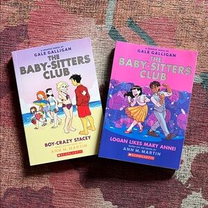 Scholastic The Baby-Sitters Club Graphic Novels - Purple and Blue Covers